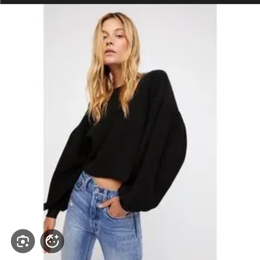 Free People French Terry, cropped Black Sweatshirt small with balloon sleeves